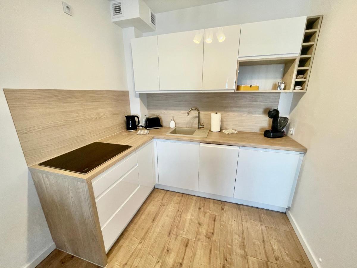 Apartament 02 - Rezydencja 尤斯托尼莫斯基 外观 照片